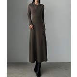 チャコール | Louere ロゴ刺繍ニットポロフレアワンピース | Louere