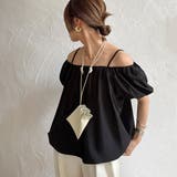 ブラック | 肩紐デザインオフショルボリュームスリーブブラウス | JUNOAH