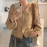 ベージュ | Vネックシャーリングブラウス レディース トップス | Amulet