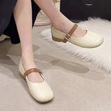 ホワイト | ストラップ付きフラットパンプス レディース 靴 | Amulet