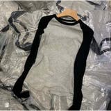 B | 長袖Tシャツ クルーネック 配色長袖ショート丈Tシャツ | And Kawaii