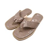 ベージュ | スタイリッシュでラクに履ける！スクエアトゥトングサンダル | aquagarage