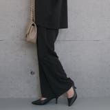 ブラック | カジュアルでも、キレイめでも上品で大人っぽくキマる!センターシームセミワイドパン… | aquagarage