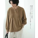 胸元のピンタックが特徴的なキーネックブラウス | aquagarage | 詳細画像13 