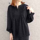 ブラック | 胸元のピンタックが特徴的なキーネックブラウス | aquagarage