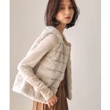 ベージュ | ふんわりと暖かい、なめらかな手触りのフェイクファーベスト | aquagarage