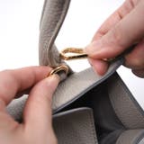 程よいサイズ感でコーデに馴染む。2Wayミニハンドバッグ | aquagarage | 詳細画像13