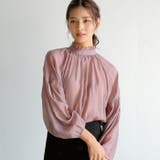 ペールピンク | 上品な透け感が魅力のシアーフリルスタンドカラーブラウス | aquagarage