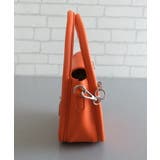 キレイめにもカジュアルにも、コーデを選ばず使えるミニショルダーチェーンバッグ | aquagarage | 詳細画像4