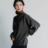 チャコール | ふわふわの質感でチクチクしない!ボトルネックボリューム袖ニット | aquagarage