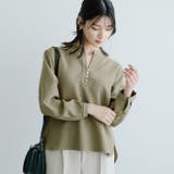 オリーブブラウン | フロントの飾りボタンが上品で大人っぽいキーネックブラウス オフィスカジュアル | aquagarage