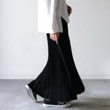 ブラック | 歩く度に揺れるプリーツが女性らしいい♪チンツ加工プリーツスカート | aquagarage