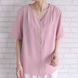 ピンク | シンプルなデザインで着回ししやすいショルダータックVネックブラウス | aquagarage
