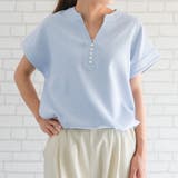 ライトブルー | 上品見えのキーネックにパールをあしらったキーネックブラウス | aquagarage