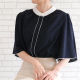 ネイビー | ふわりと揺れるフレア袖が上品な魅力を引き立てる!パール釦バイカラーフレア5分袖ブ… | aquagarage