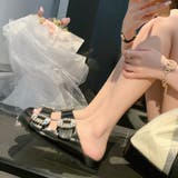 キラキラのビジューが華やかな印象のダブルストラップサンダル | aquagarage | 詳細画像18