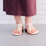 ホワイト | これからの季節を盛り上げてくれる ストラップトングサンダル | aquagarage