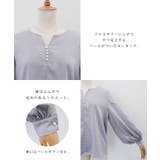 ネックレスいらずの華やかなデザイン♪キーネックパールボタンブラウス | aquagarage | 詳細画像27 