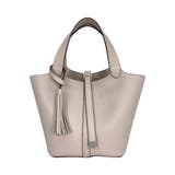 ライトグレージュ | タッセル付きトートバッグ レディース | aquagarage
