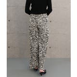 やわらかく、落ち感のあるカットソー生地のレオパード柄プリーツパンツ | aquagarage | 詳細画像8