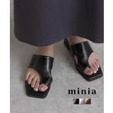 ブラック | メタリックトングサンダル フラットサンダル minia | minia
