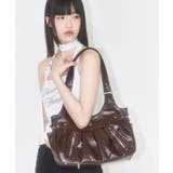 ブラウン | ILLIGO(イリゴ)/AMBER BUCKLE SHOULDER BAG | Outfitter lab