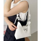 アイボリー | リボンモチーフワンハンドルPUホーボーバッグ | Outfitter lab
