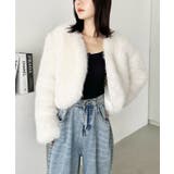 ホワイト | ノーカラーショートフェイクファーコート | Outfitter lab