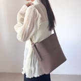 【A4サイズ収納可】外ポケット付き フェイクレザー バケツショルダーバッグ | Outfitter lab | 詳細画像24