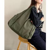 カーキ | 6ポケット付き 仕切り付き軽量ナイロントートバッグ | Outfitter lab