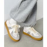 アイボリー | サテンリボンレースジャーマントレーナーシューズ | Outfitter lab