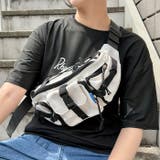 トリプルポケットナイロンボディバッグ | Outfitter lab | 詳細画像6