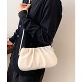 アイボリー | 2WAYタックデザインPUショルダーバッグ | Outfitter lab