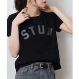 ブラック3 | オーバーサイズシルエットショート丈ロゴプリントTシャツ | atONE