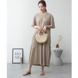 ドロストシャーリングVネックワンピース | atONE | 詳細画像1 