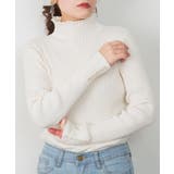 オフホワイト | メロウ襟タートルネックリブニット | atONE