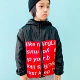 20-14ブラック×レッド/英字 | キッズ 子供服 アウター | NEXT WALL