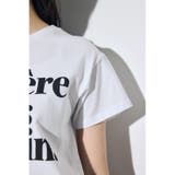 メッセージロゴ半袖Tシャツ | AZUL BY MOUSSY | 詳細画像11 