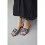 GRY | ギャザーストラップスクエアトゥサンダル | AZUL BY MOUSSY