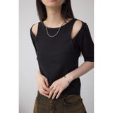 BLK | デザインネックショートTシャツ | AZUL BY MOUSSY