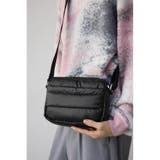 BLK | シレー中綿ミニショルダーバッグ | AZUL BY MOUSSY