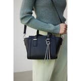 BLK | チャームセットトラペイズドバッグ | AZUL BY MOUSSY