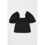 BLK | OPEN NECK GATHER ブラウス | MOUSSY OUTLET