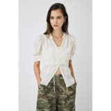 O/WHT1 | GATHERED SHOULDER ハーフスリーブブラウス | MOUSSY OUTLET