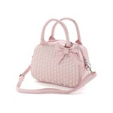 ピンク | レザー調編み込みリボンチャーム付きミニボストン | BeBe