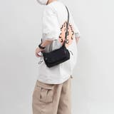 多収納 軽量ナイロンショルダーバッグ ファスナーポケット付き 男女兼用 | Beststore | 詳細画像2 