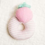 ピンク | 【BABY/おもちゃ】モチーフラトル | ブランシェス