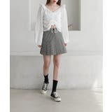 涼しいシアサッカー素材の肩フリルシャーリングブラウス | by muni:r | 詳細画像8 