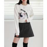 ホワイト | かわいい 猫 プリント スウェットTシャツ | by muni:r