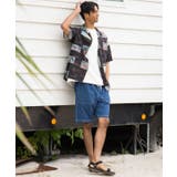 【カヒコ】TWO PALMS ポストカーズメンズアロハシャツ | アミナコレクション | 詳細画像1